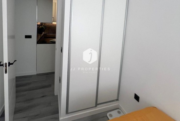 Resale - Apartment / flat -
Torrevieja - Curva Del Palangre
