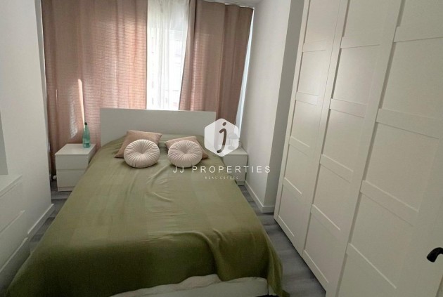 Resale - Apartment / flat -
Torrevieja - Curva Del Palangre