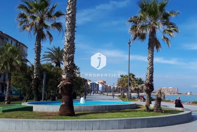 Resale - Apartment / flat -
Torrevieja - Curva Del Palangre