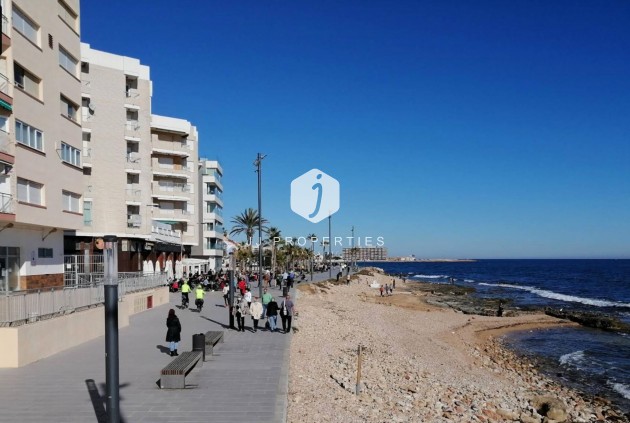 Resale - Apartment / flat -
Torrevieja - Curva Del Palangre