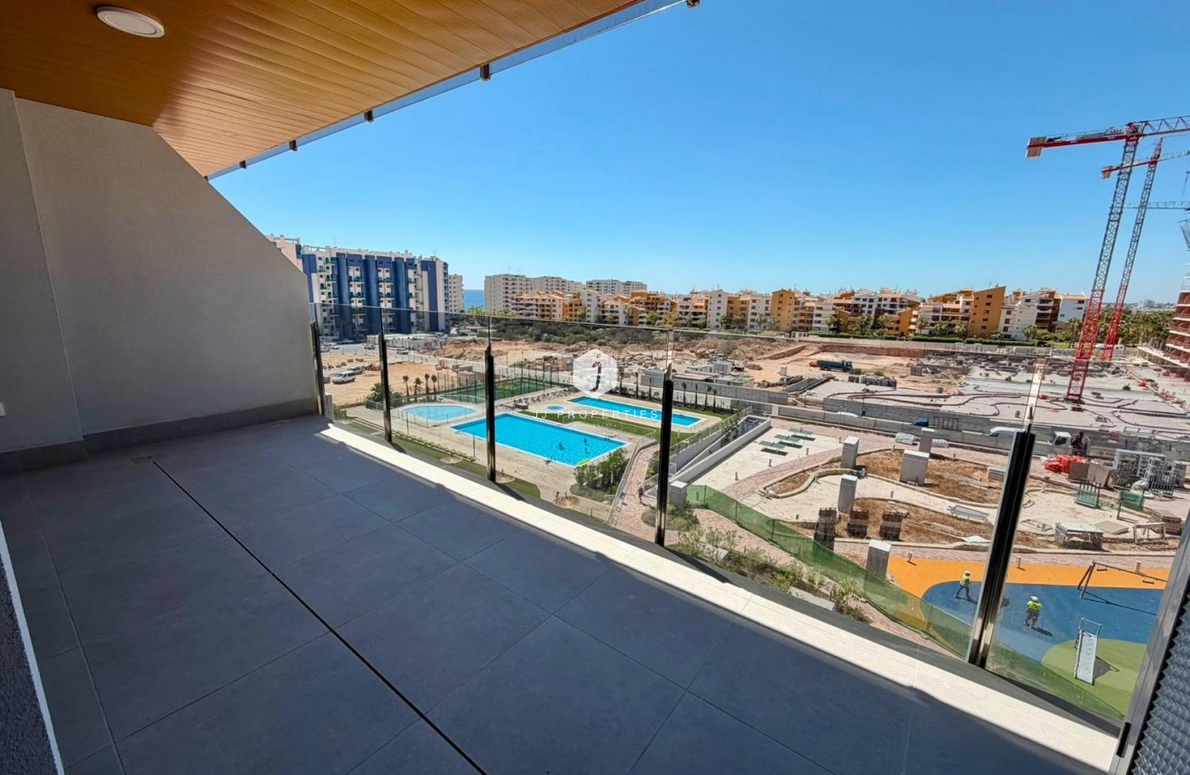D'occasion - Appartement -
Torrevieja - Punta prima