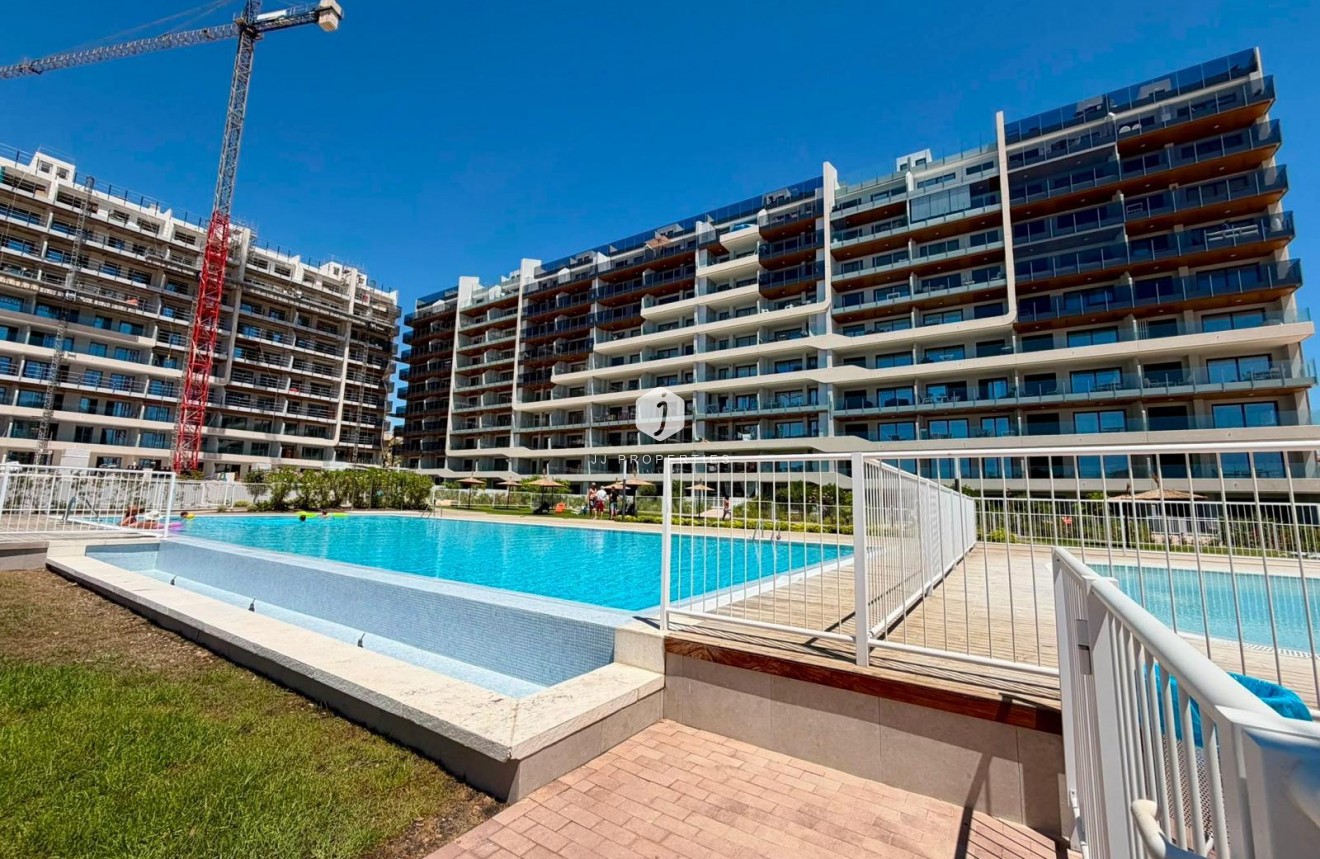 Aus zweiter Hand - Wohnung -
Torrevieja - Punta prima