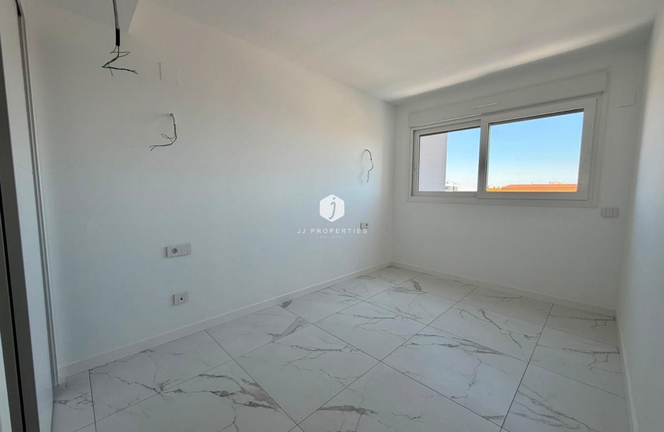 Aus zweiter Hand - Wohnung -
Torrevieja - Punta prima