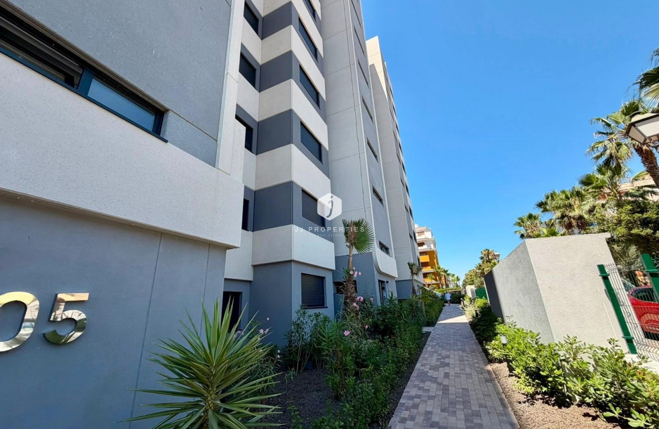 Aus zweiter Hand - Wohnung -
Torrevieja - Punta prima