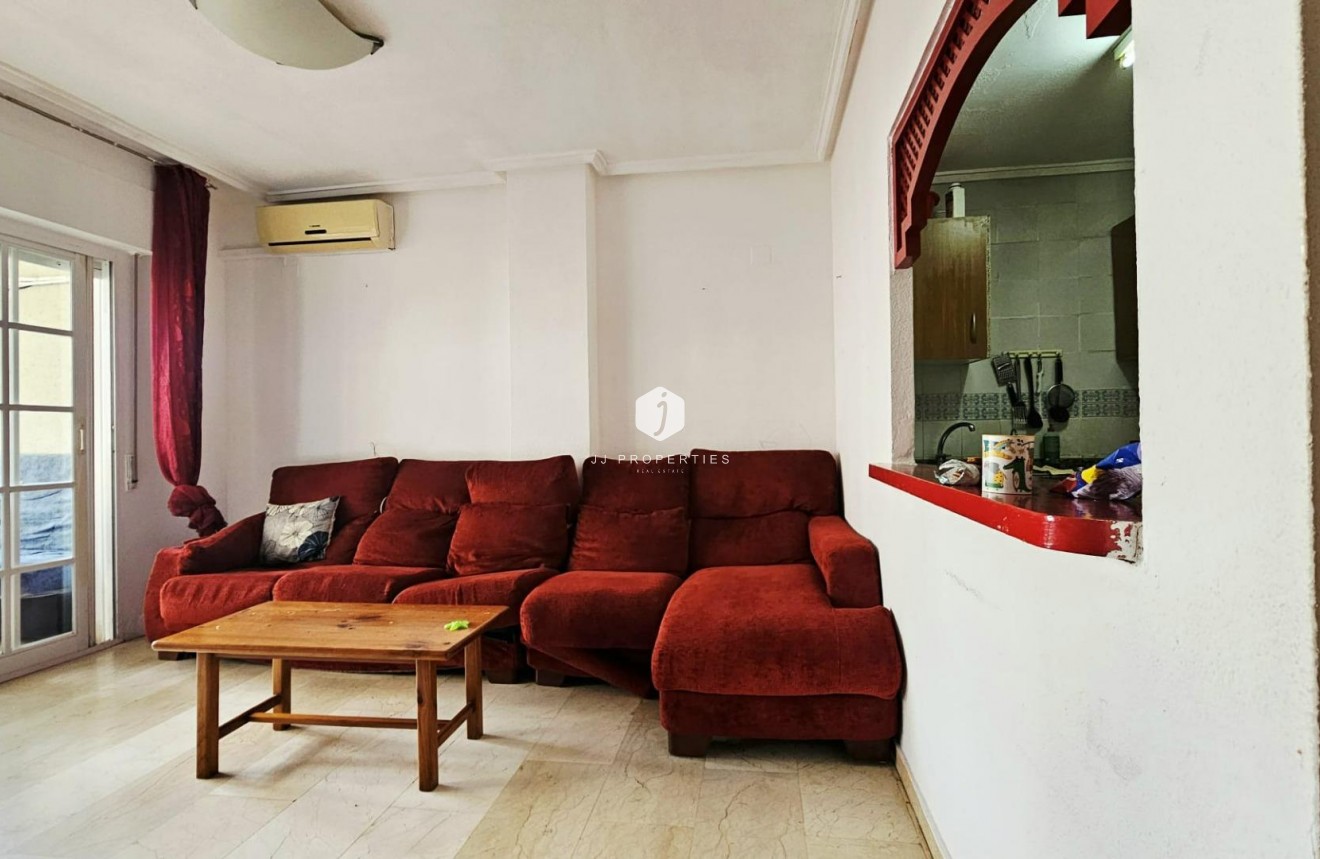D'occasion - Appartement -
Torrevieja - Playa de los Locos