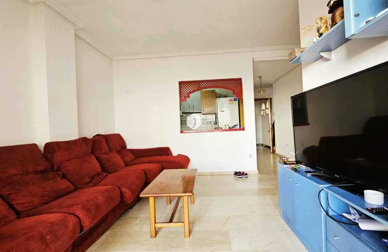 D'occasion - Appartement -
Torrevieja - Playa de los Locos