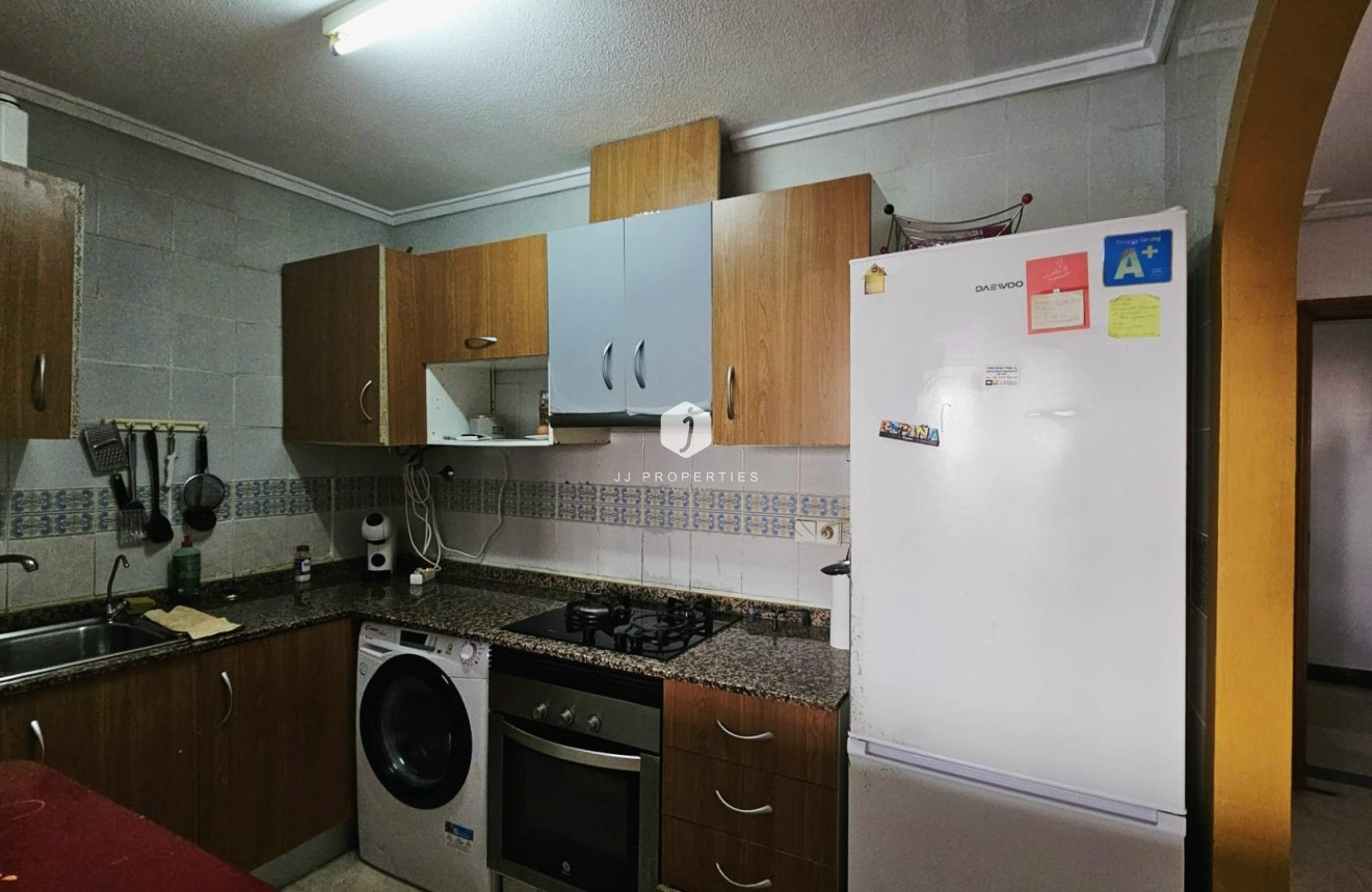 D'occasion - Appartement -
Torrevieja - Playa de los Locos
