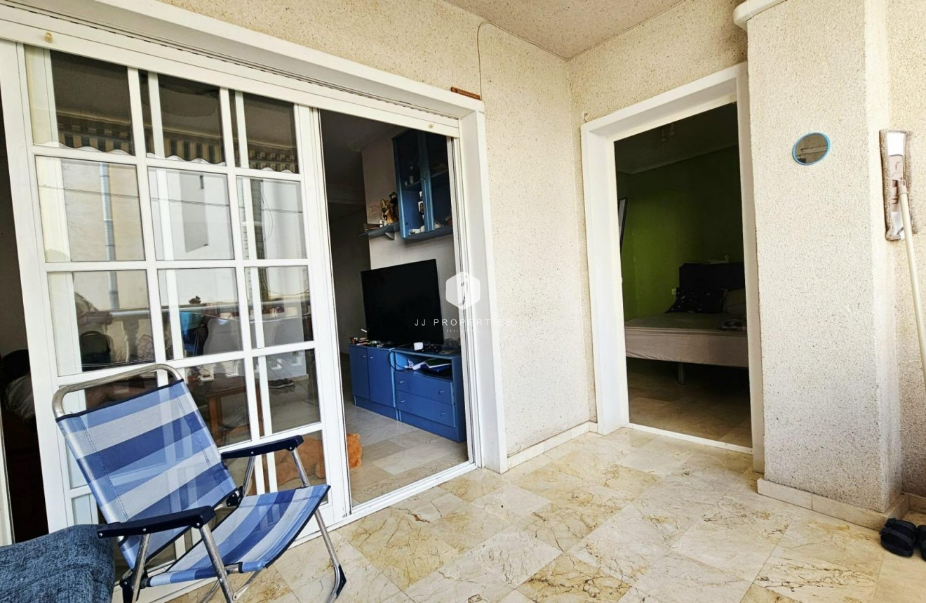 D'occasion - Appartement -
Torrevieja - Playa de los Locos
