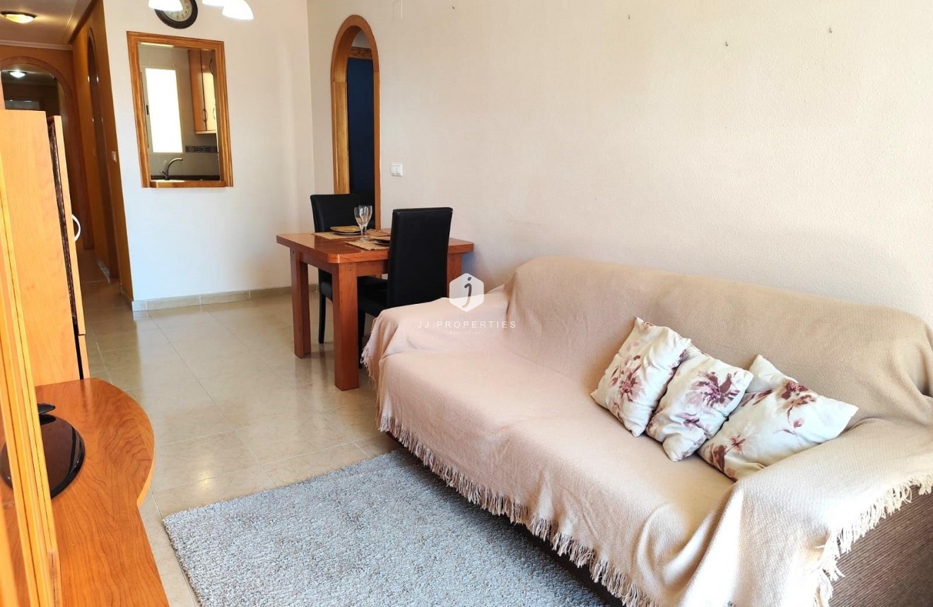 Segunda mano - Apartamento / piso -
Torrevieja - Centro
