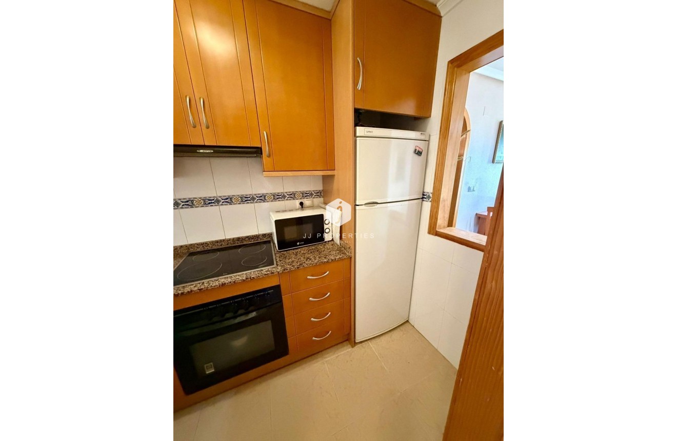 Segunda mano - Apartamento / piso -
Torrevieja - Centro