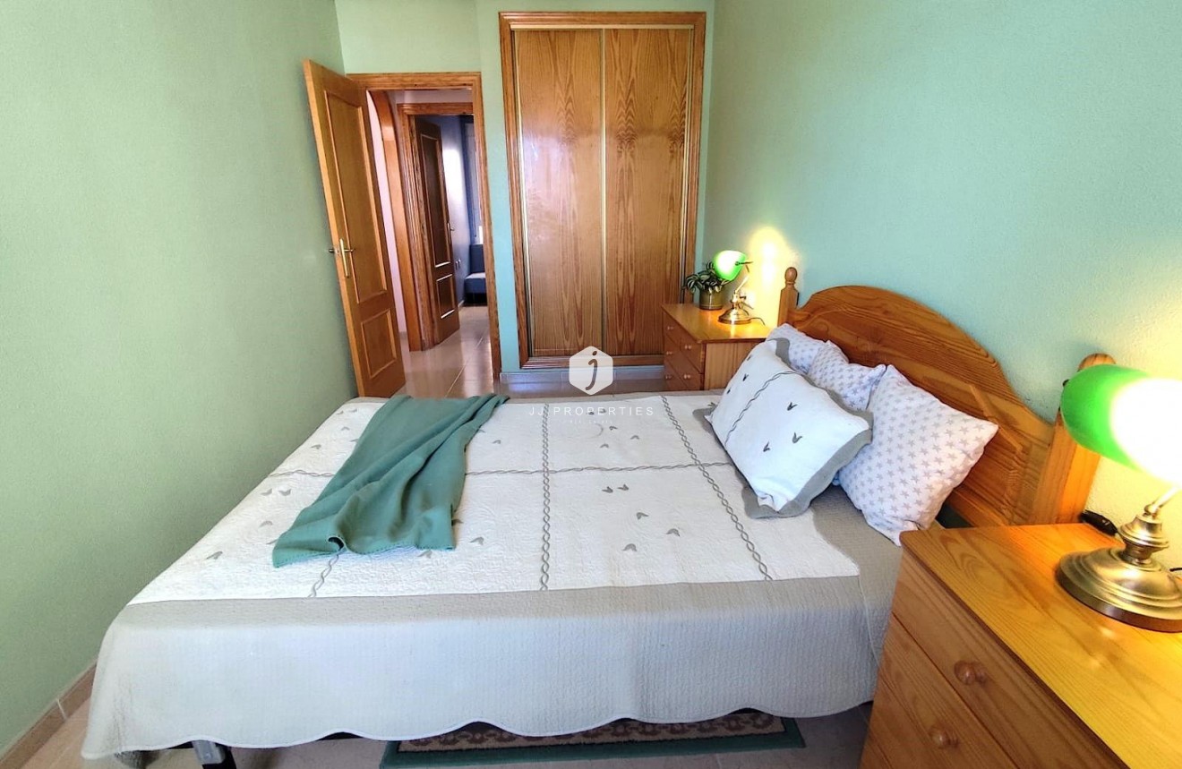 Segunda mano - Apartamento / piso -
Torrevieja - Centro