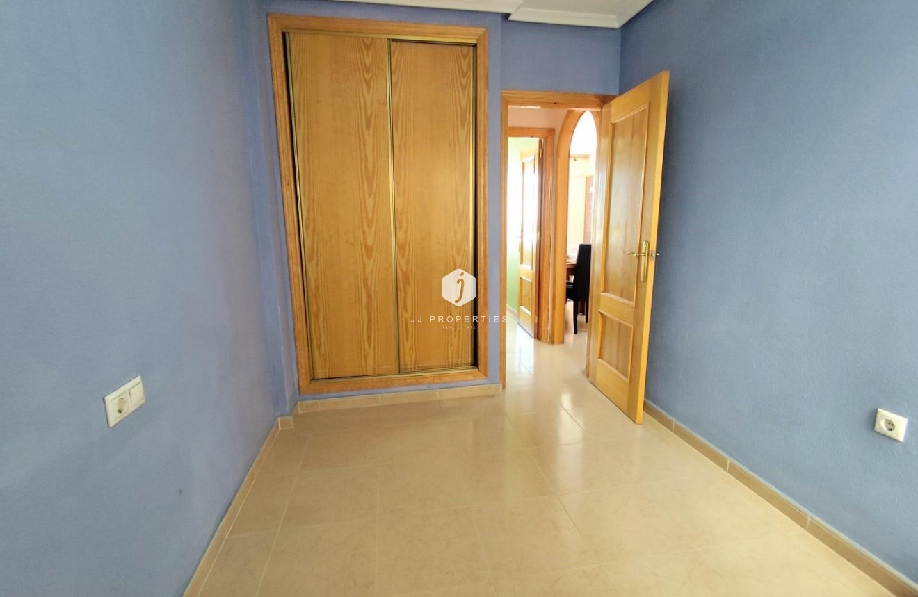 Segunda mano - Apartamento / piso -
Torrevieja - Centro