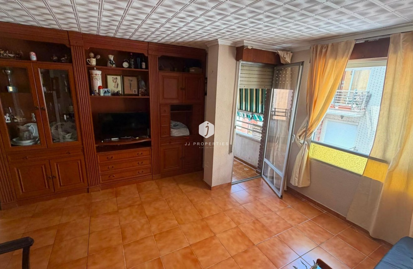 Tweedehands - Appartement / flat -
Torrevieja