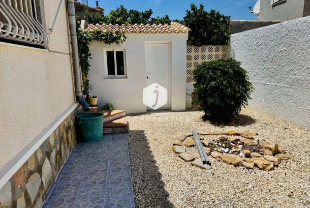Segunda mano - Villa -
Torrevieja - La Siesta - El Salado - Torreta