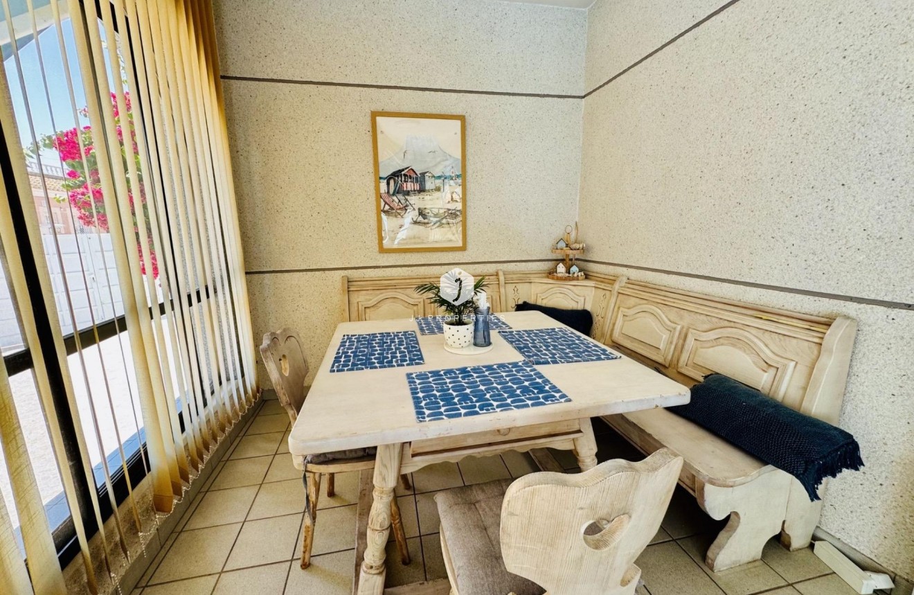 Segunda mano - Villa -
Torrevieja - La Siesta - El Salado - Torreta