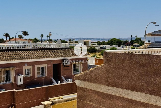 Segunda mano - Villa -
Torrevieja - La Siesta - El Salado - Torreta