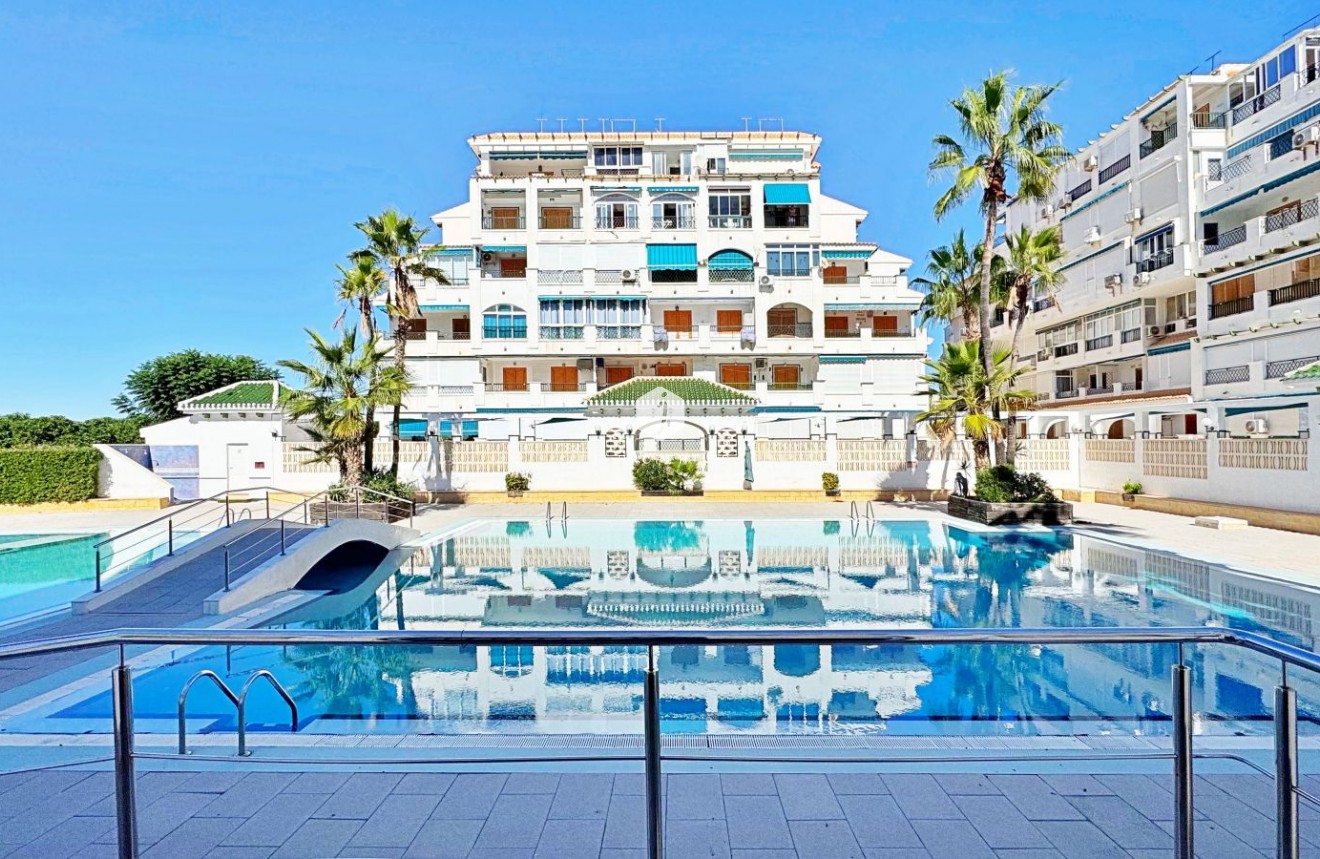 Segunda mano - Apartamento / piso -
Torrevieja - Costa Blanca