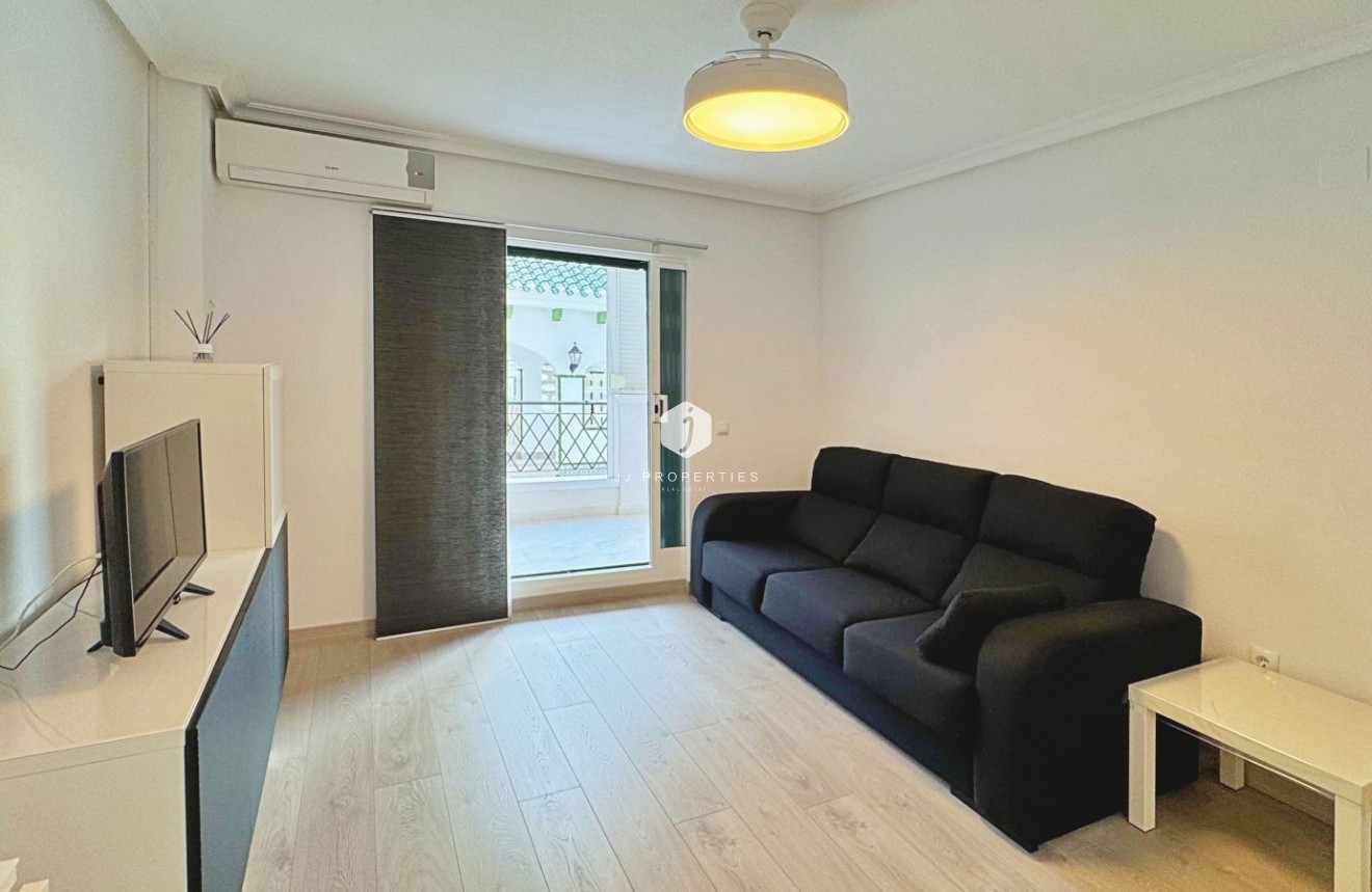 Segunda mano - Apartamento / piso -
Torrevieja - Costa Blanca