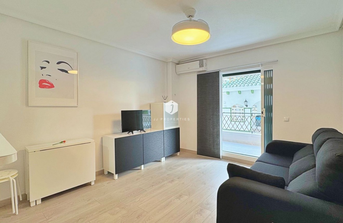 Segunda mano - Apartamento / piso -
Torrevieja - Costa Blanca
