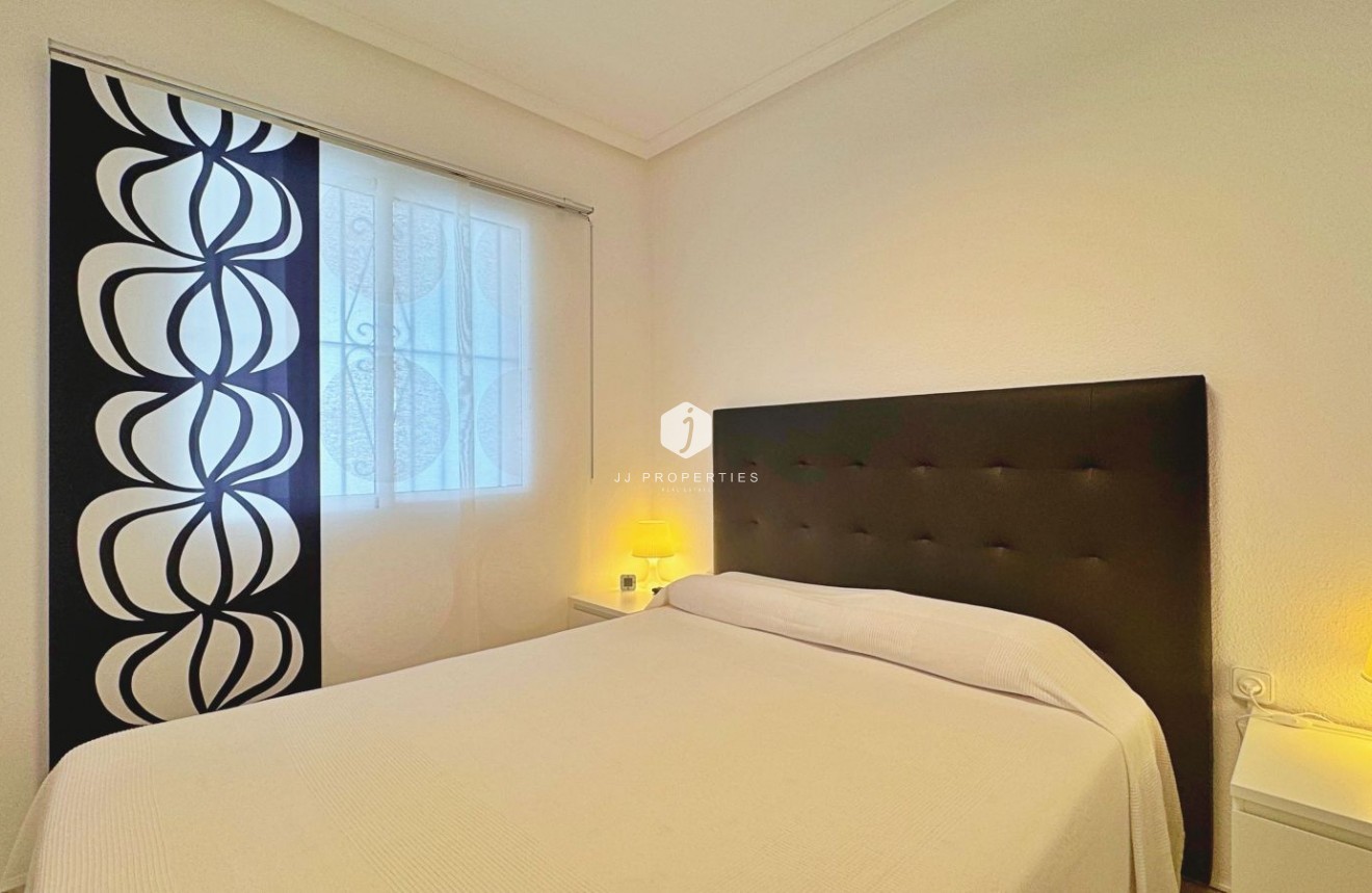 Segunda mano - Apartamento / piso -
Torrevieja - Costa Blanca