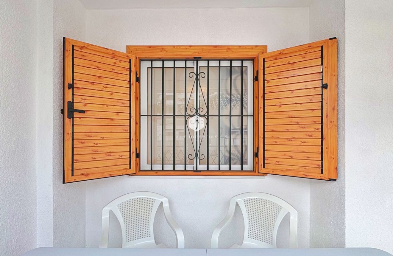Segunda mano - Apartamento / piso -
Torrevieja - Costa Blanca