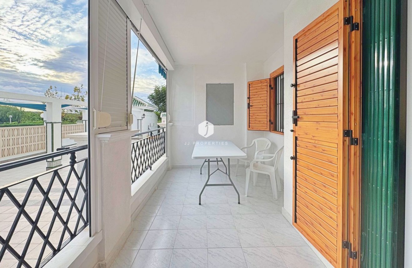 Segunda mano - Apartamento / piso -
Torrevieja - Costa Blanca