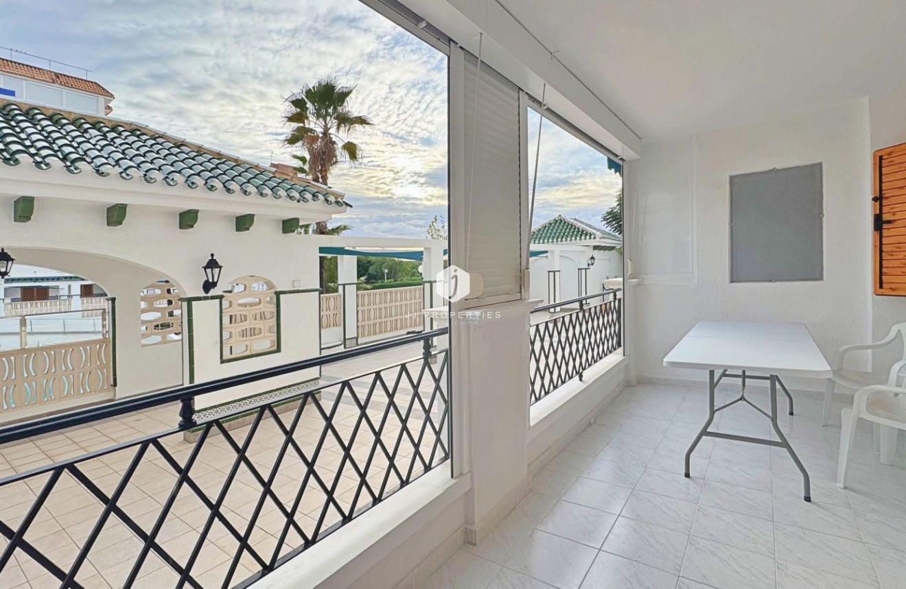 Segunda mano - Apartamento / piso -
Torrevieja - Costa Blanca