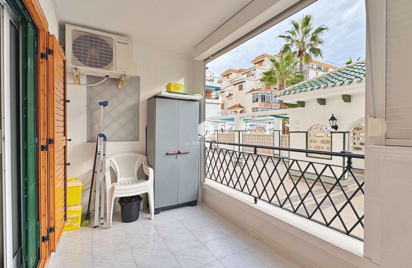 Segunda mano - Apartamento / piso -
Torrevieja - Costa Blanca
