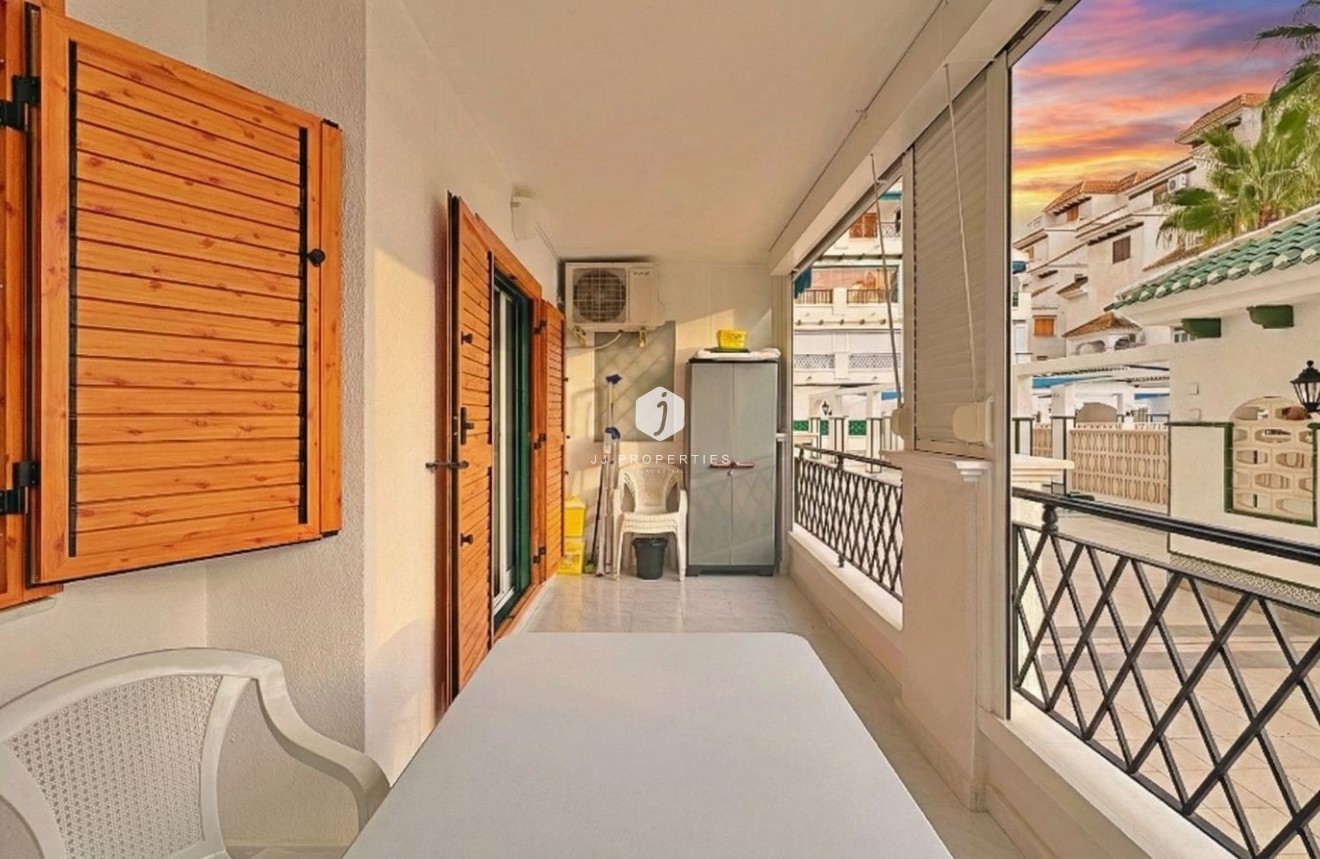 Segunda mano - Apartamento / piso -
Torrevieja - Costa Blanca