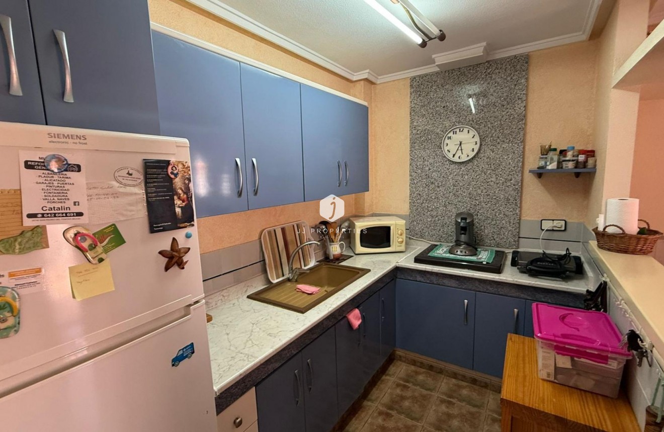 Tweedehands - duplex -
Torrevieja - Los Frutales