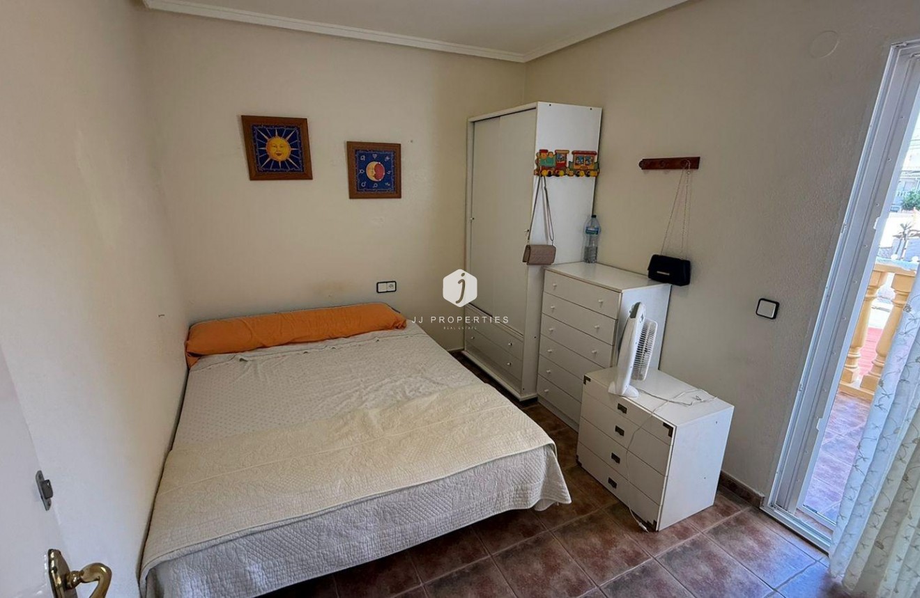 Tweedehands - duplex -
Torrevieja - Los Frutales