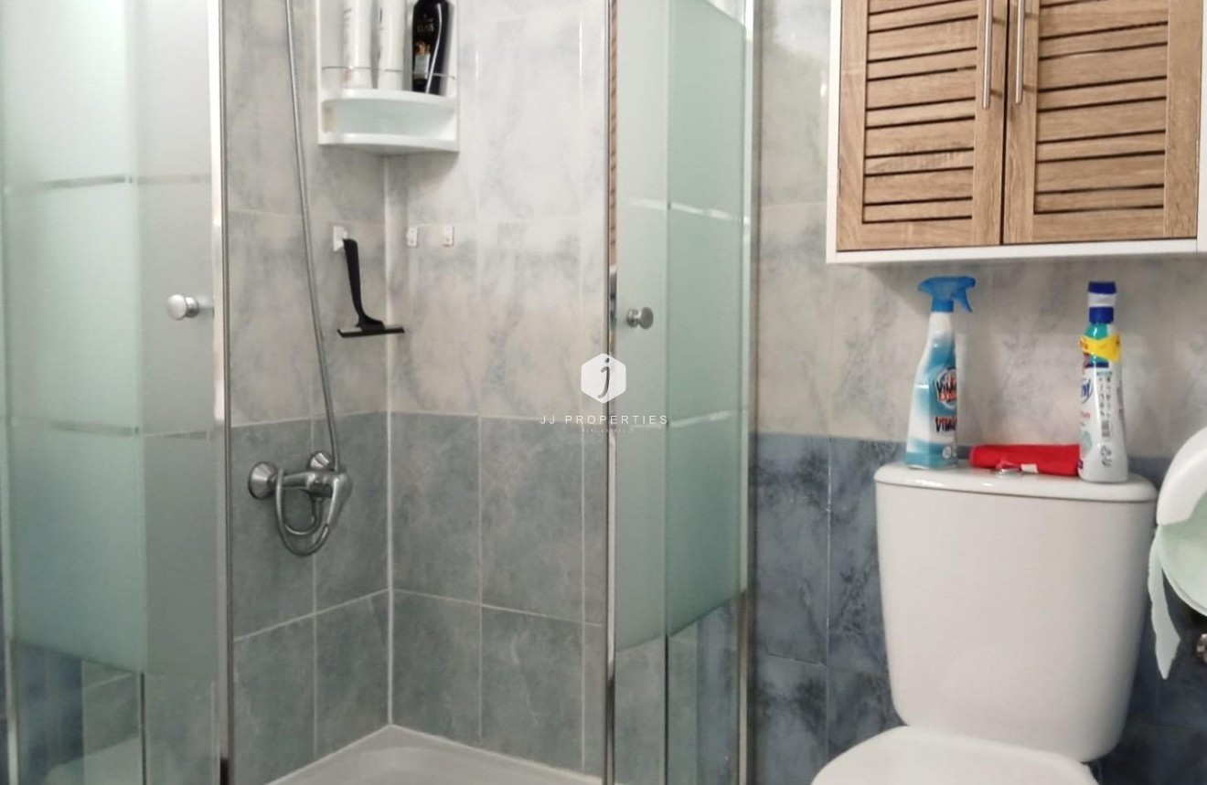 Resale - Bungalow -
Torrevieja - Torretas