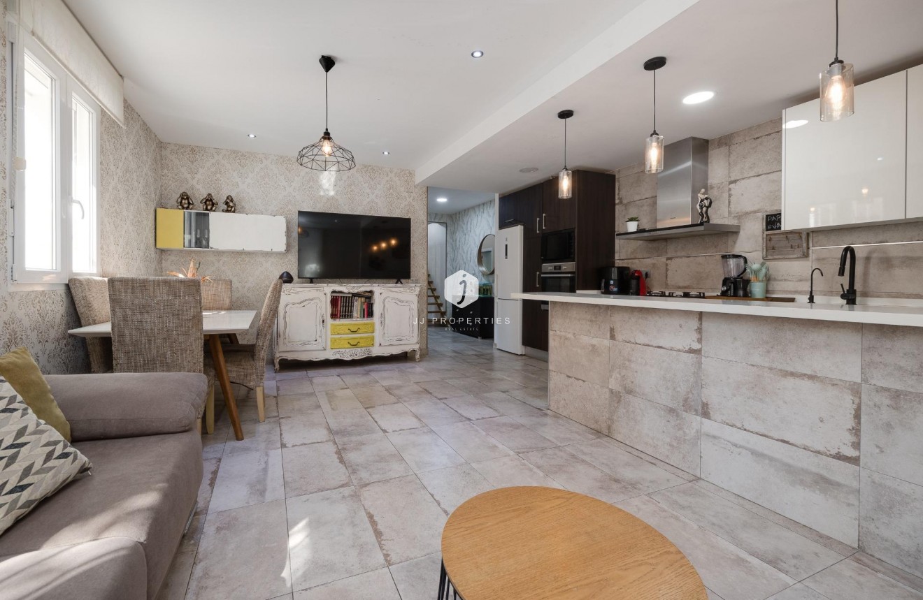 D'occasion - Chalet -
Torrevieja - Centro
