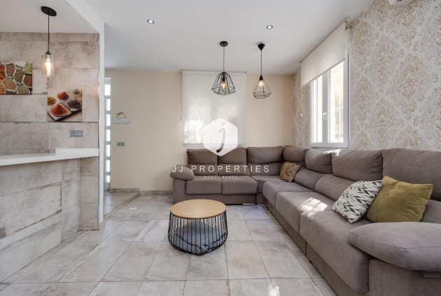 D'occasion - Chalet -
Torrevieja - Centro