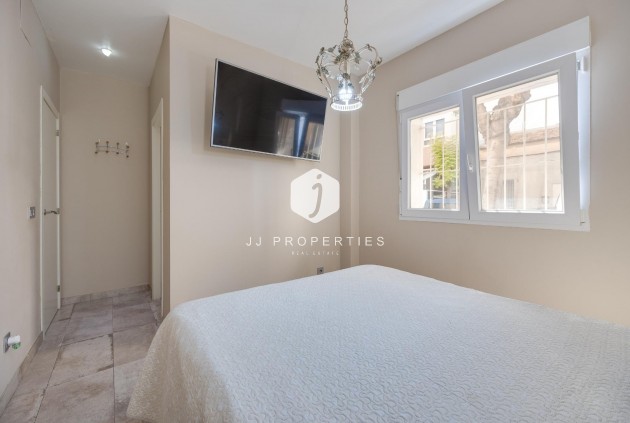 D'occasion - Chalet -
Torrevieja - Centro