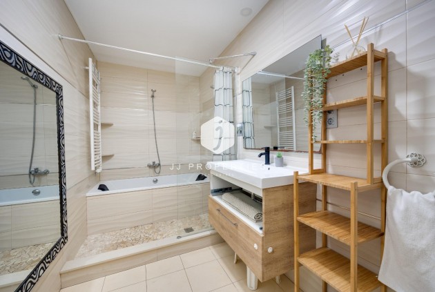 D'occasion - Chalet -
Torrevieja - Centro