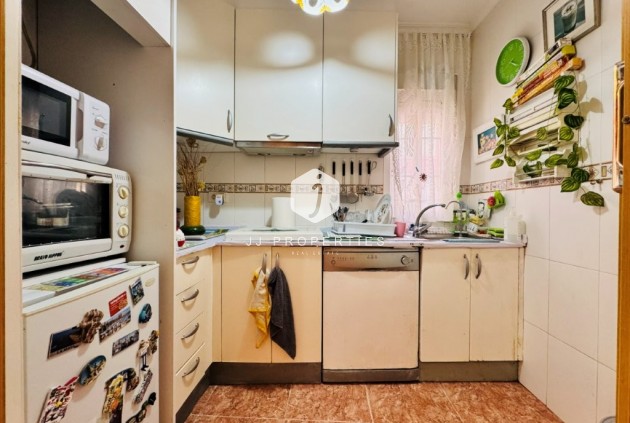 Resale - Apartment / flat -
La Mata - Costa Blanca