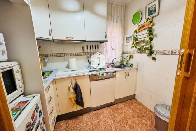 Resale - Apartment / flat -
La Mata - Costa Blanca