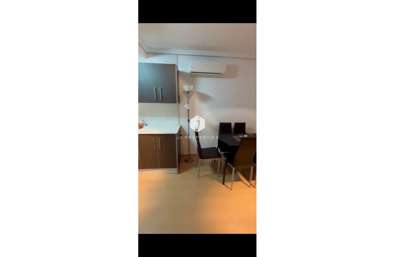 D'occasion - Attique -
Torrevieja - Nueva Torrevieja
