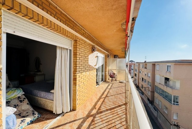 Resale - Apartment / flat -
La Mata - Costa Blanca
