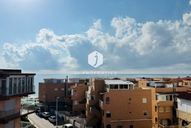Resale - Apartment / flat -
La Mata - Costa Blanca