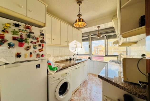 Resale - Apartment / flat -
La Mata - Costa Blanca