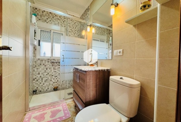 Resale - Apartment / flat -
La Mata - Costa Blanca