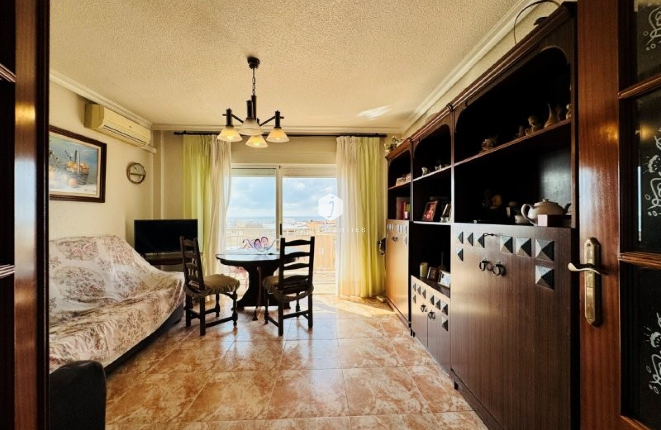 Resale - Apartment / flat -
La Mata - Costa Blanca