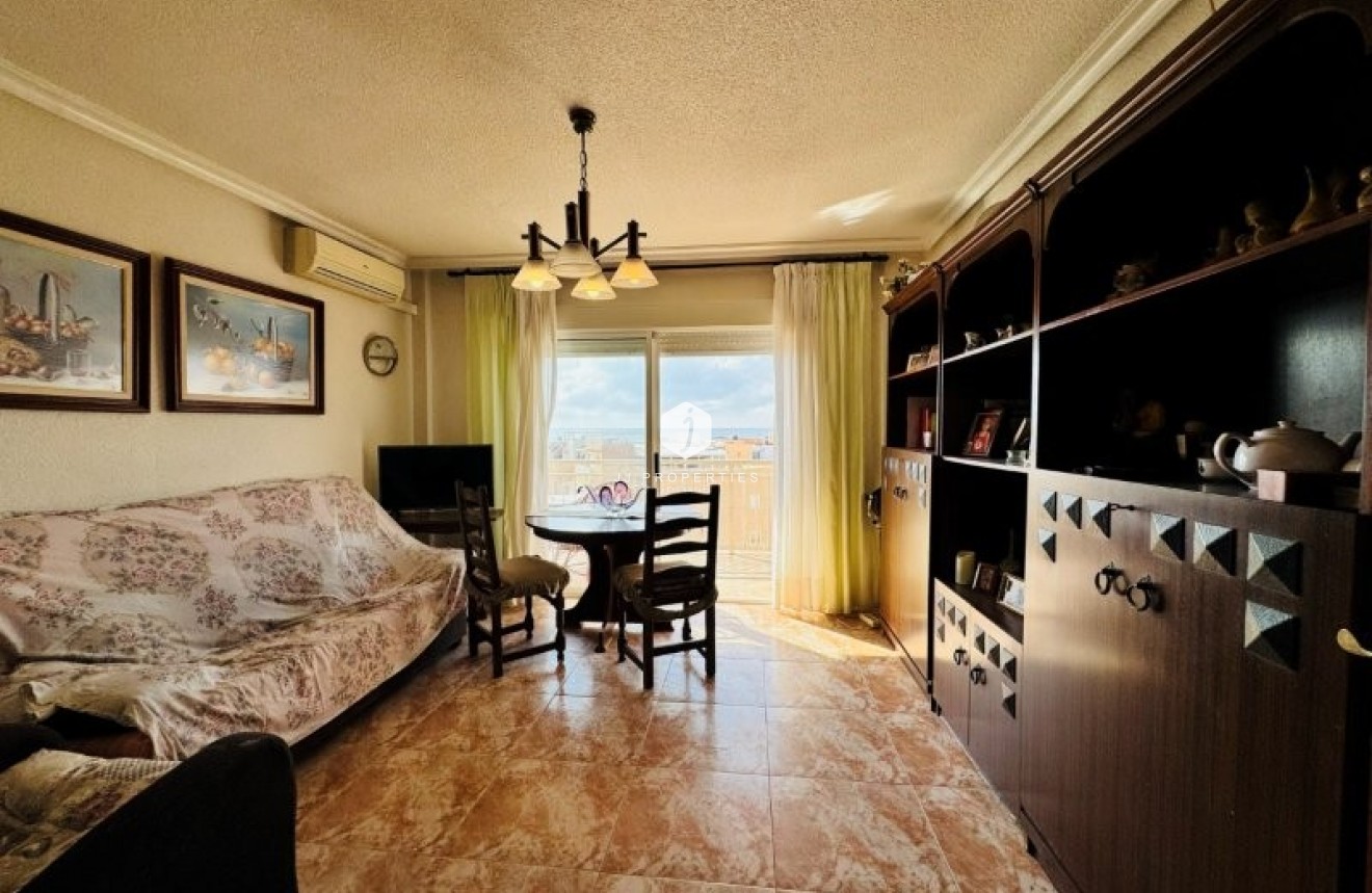 Resale - Apartment / flat -
La Mata - Costa Blanca