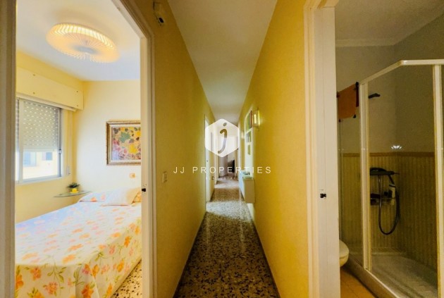 Resale - Apartment / flat -
La Mata - Costa Blanca