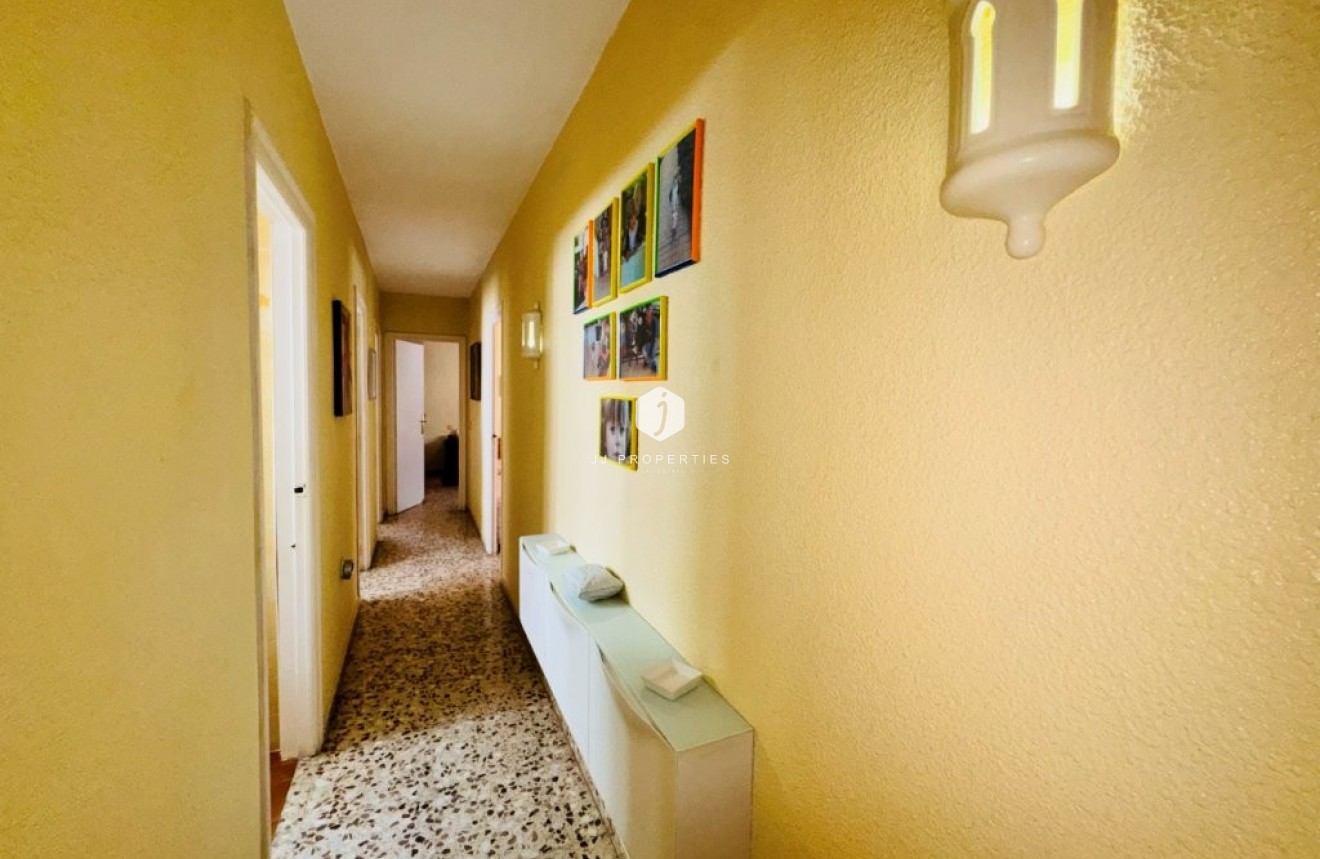 Resale - Apartment / flat -
La Mata - Costa Blanca