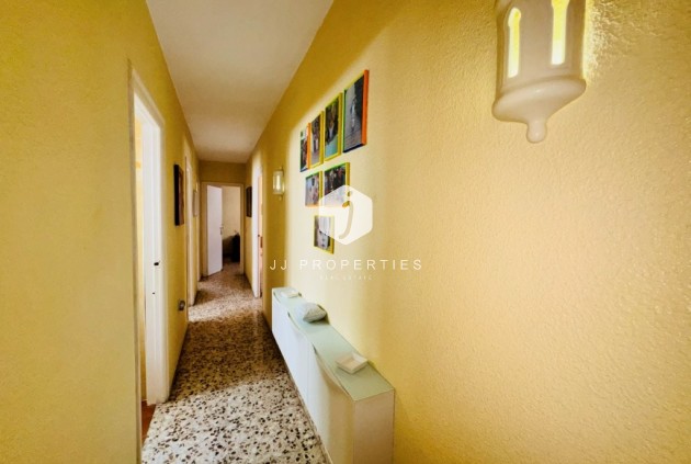 Resale - Apartment / flat -
La Mata - Costa Blanca