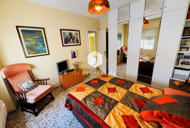 Resale - Apartment / flat -
La Mata - Costa Blanca