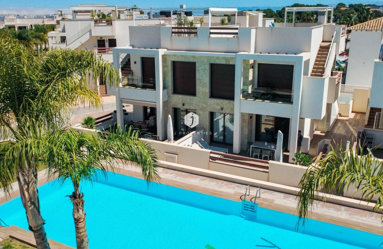 D'occasion - Appartement -
Torrevieja - Costa Blanca